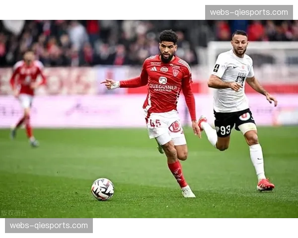 观察：法甲中下游球队“摆大巴”战术盛行，拉低联赛整体比赛节奏效率