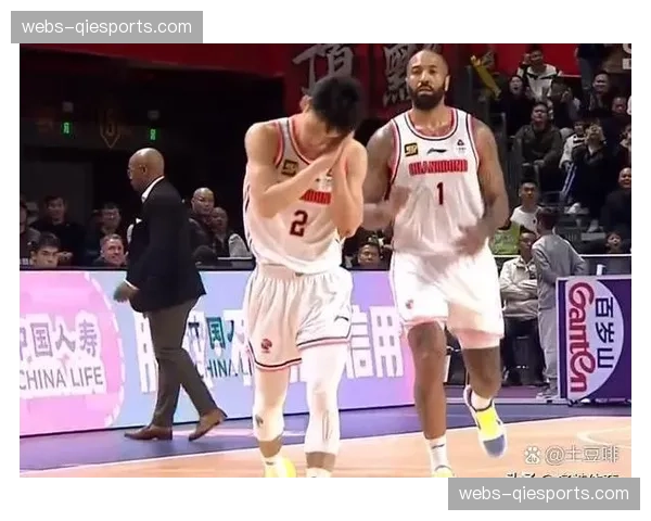 CBA常规赛格局呈现新旧交替特征，传统豪强与黑马球队竞争激烈